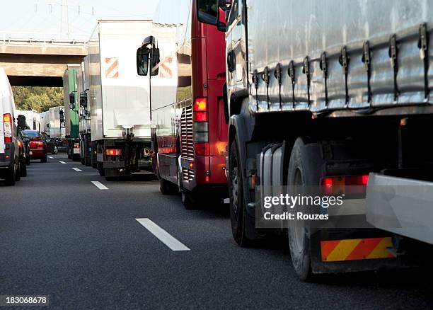 highway traffic jam - vägmarkering bildbanksfoton och bilder