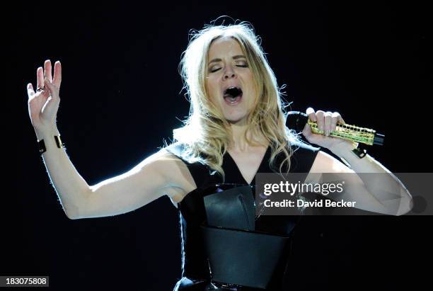 Singer Veronic performs during the "UniteLIVE: The Concert to Rock Out Bullying" at the Thomas & Mack Center on October 3, 2013 in Las Vegas, Nevada.