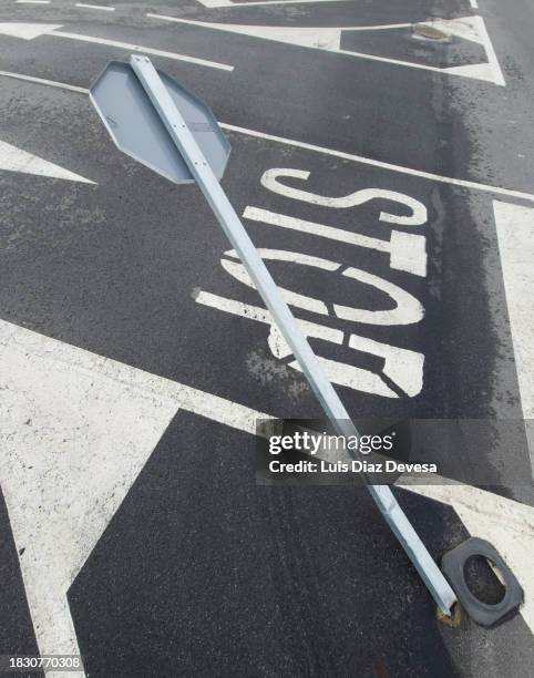 stop sign dubbed in the street. - dubbed stock pictures, royalty-free photos & images