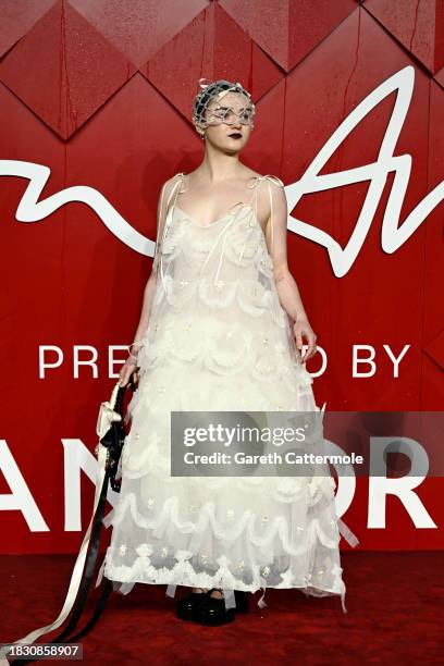 Maisie Williams attends The Fashion Awards 2023 presented by Pandora at the Royal Albert Hall on December 04, 2023 in London, England.