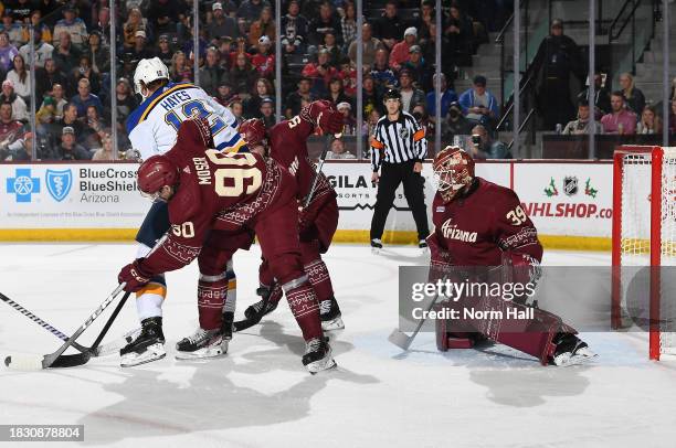 Connor Ingram of the Arizona Coyotes gets ready to make a save against the St Louis Blues at Mullett Arena on December 02, 2023 in Tempe, Arizona.