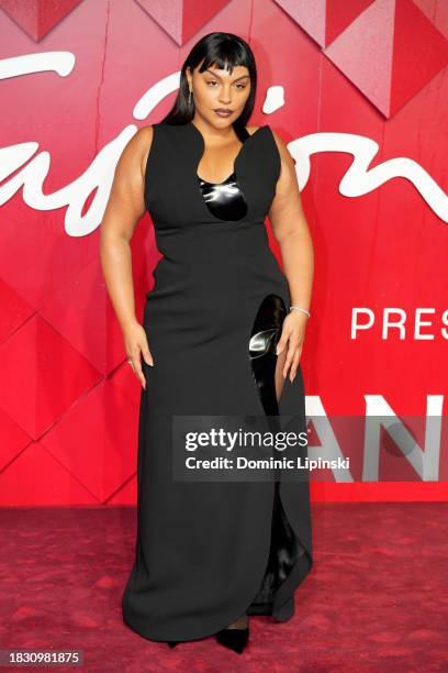 Paloma Elsesser attends The Fashion Awards 2023 presented by Pandora at the Royal Albert Hall on December 04, 2023 in London, England.