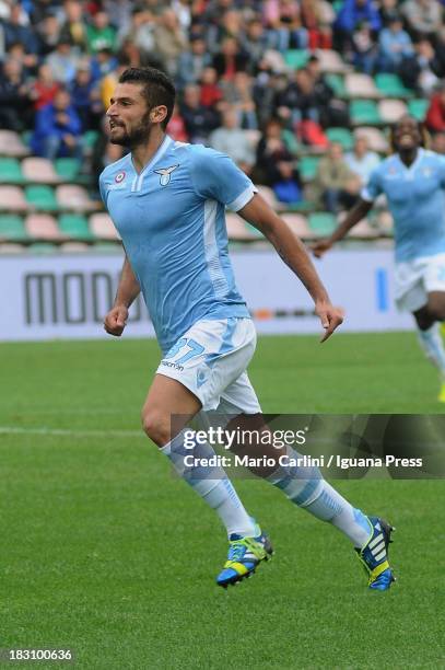 Antonio Candreva celebrates after scoring his team's second goal during the Serie A match between US Sassuolo Calcio v SS Lazio at Mapei Stadium on...