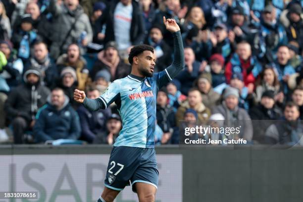 Christopher Operi of Le Havre looks on during the Ligue 1 Uber Eats match between Le Havre AC and Paris Saint-Germain at Stade Oceane on December 3,...