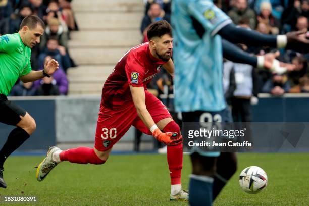Goalkeeper of Le Havre Arthur Desmas in action during the Ligue 1 Uber Eats match between Le Havre AC and Paris Saint-Germain at Stade Oceane on...