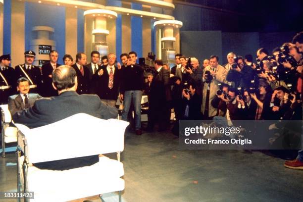 Candidates Prime Minister Silvio Berlusconi and Massimo D'Alema attend talk show 'Porta A Porta' on tv channel Rai Uno, as part of the 2001 electoral...