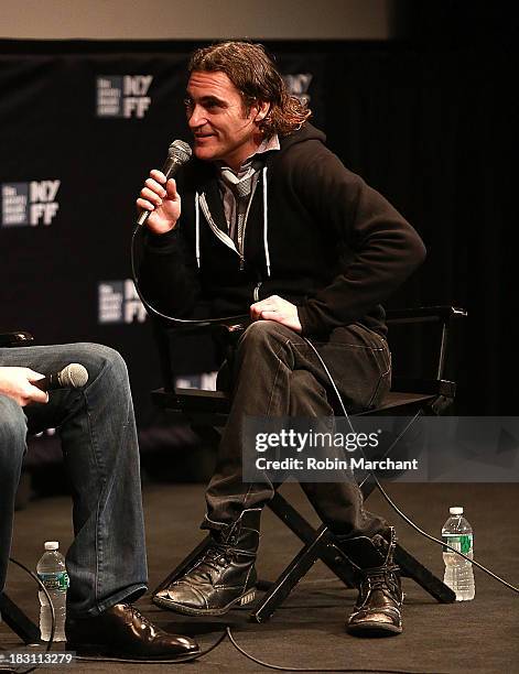 Actor Joaquin Phoenix attends the "Immigrants" premiere during the 51st New York Film Festival at The Film Society of Lincoln Center, Walter Reade...