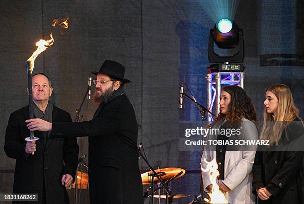 German Rabbi 216 Tobias Temple Stock Photos, High-Res Pictures, and Images - Getty ...
