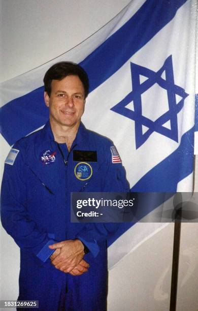 Ilan Ramon 60 Astronaut Sts 107 Ramon Nasa Israeli Ilan Stock Photos, High-Res ...