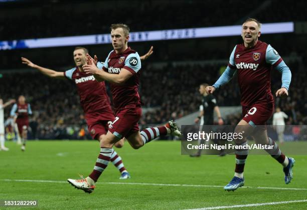 James Ward-Prowse and Jarrod Bowen of West Ham United celebrates 2nd goal during the Premier League match between Tottenham Hotspur and West Ham...