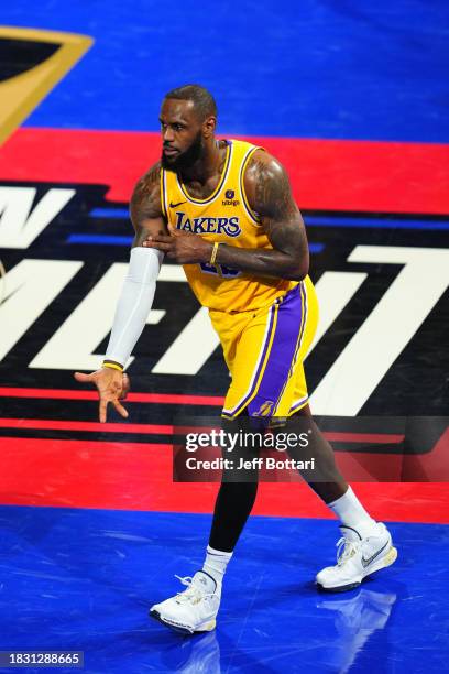 LeBron James of the Los Angeles Lakers celebrates during the game against the New Orleans Pelicans during the semifinals of the In-Season Tournament...