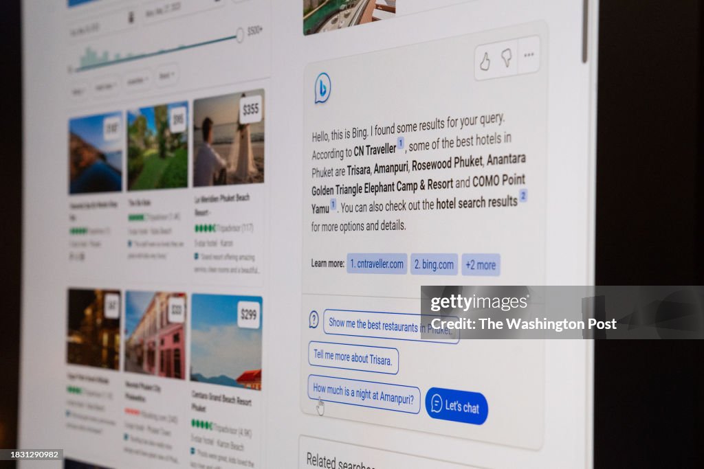 Microsoft Events Roving Reporters Washington Post reporter Geoff Fowler watches a demo of Microsoft's ...