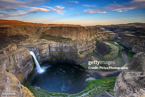 palouse falls - palouse imagens e fotografias de stock