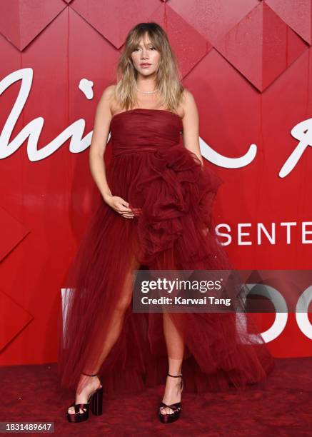 Suki Waterhouse attends The Fashion Awards 2023 Presented by Pandora at the Royal Albert Hall on December 04, 2023 in London, England.