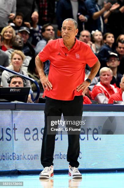 Head coach Kelvin Sampson of the Houston Cougars watches the game against the Xavier Musketeers at Cintas Center on December 01, 2023 in Cincinnati,...