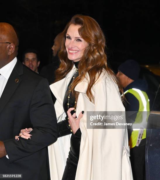 Julia Roberts arrives to The Plaza Hotel before the New York premiere of Netflix's "Leave the World Behind" on December 04, 2023 in New York City.