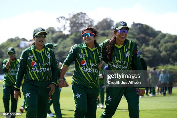 Aliya Riaz of Pakistan celebrate after winning game two of the T20 International Women's series between New Zealand and Pakistan at University of...