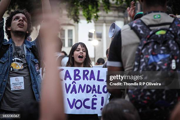 Protests against the rising price of bus fare. Candelária, RJ