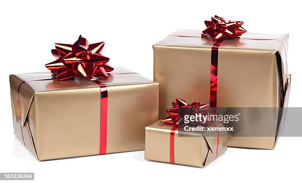 gift boxes - christmas presents stockfoto's en -beelden