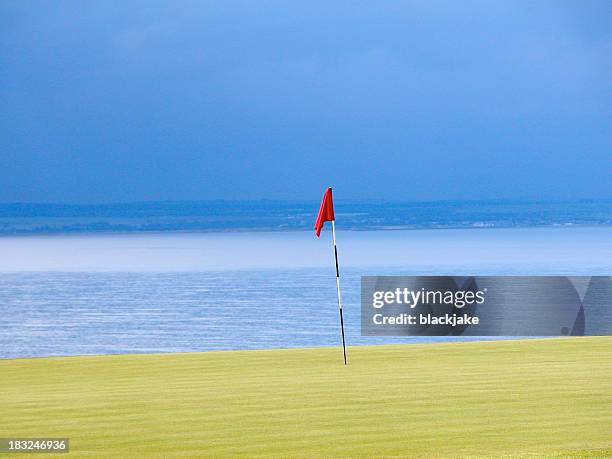putting green - scotland golf stock pictures, royalty-free photos & images