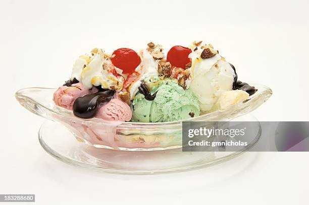 banana split - ice cream sundae stock pictures, royalty-free photos & images