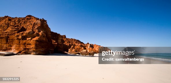 Capa Leveque Cliffs Capa Leveque Cliffs