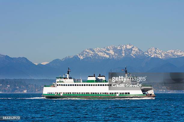 washington state car ferry on puget sound - bainbridge island wa stock pictures, royalty-free photos & images