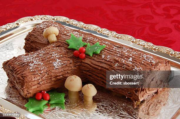 christmas beech - yule log stock pictures, royalty-free photos & images