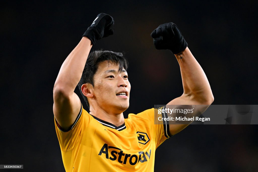 Wolverhampton Wanderers v Burnley FC - Premier League