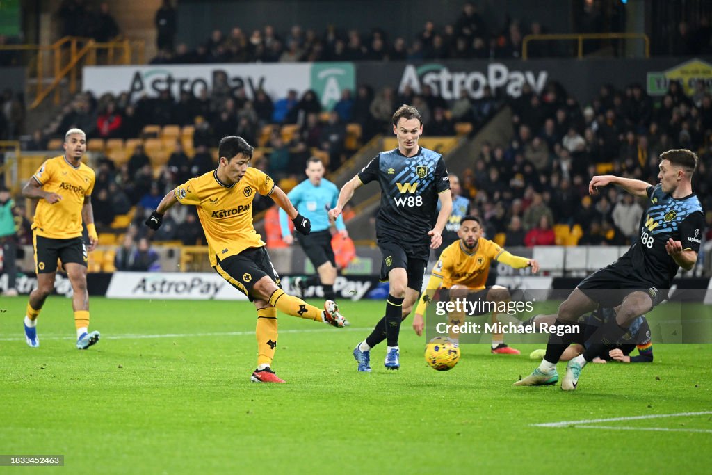 Wolverhampton Wanderers v Burnley FC - Premier League