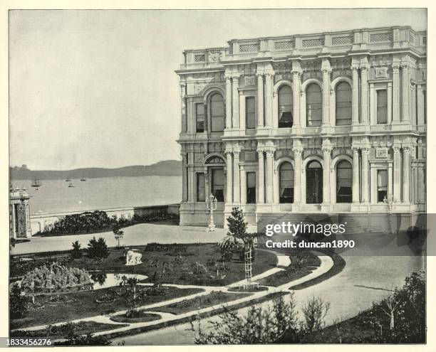 illustrations, cliparts, dessins animés et icônes de palais beylerbeyi, une résidence d’été impériale ottomane, sur le bosphore, turquie, victorien 19ème siècle - bosphore