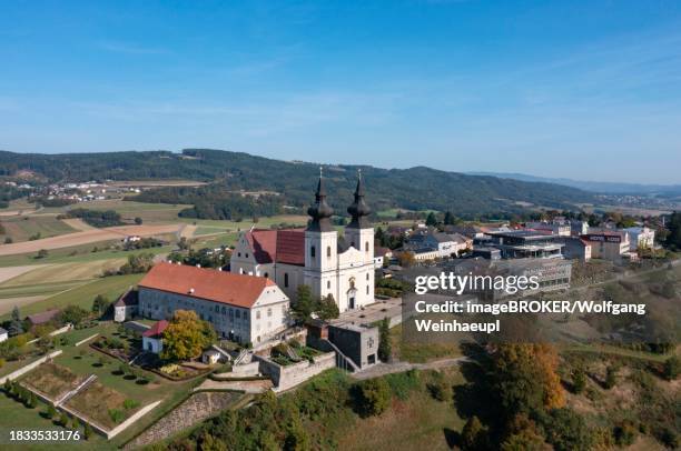 drone image, pilgrimage site maria taferl with basilica, nibelungengau, waldviertel, lower austria, austria - maria taferl stock pictures, royalty-free photos & images