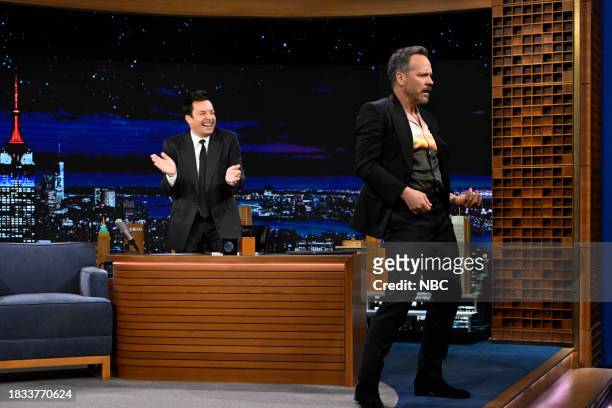 Episode 1887 -- Pictured: Host Jimmy Fallon and actor Peter Sarsgaard during their interview on Friday, December 8, 2023 --