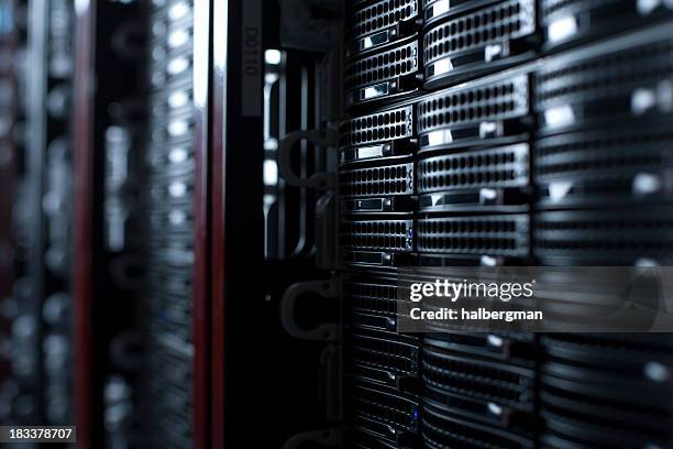 rackmount servers in a data center - storage room stock pictures, royalty-free photos & images