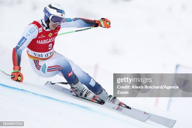 Henrik Kristoffersen of Team Norway in action during the Audi FIS Alpine Ski World Cup Men's Giant Slalom on December 9, 2023 in Val d'Isere, France.
