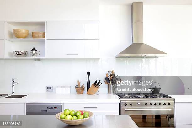 white kitchen - contemporary kitchen stock pictures, royalty-free photos & images