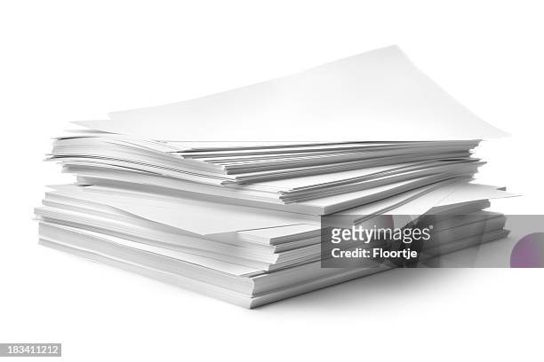 ufficio: pila di fogli di carta - catasta foto e immagini stock