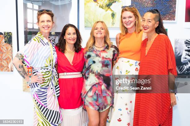 Angela Goding Angela Goding Photos and Premium High Res Pictures - Getty Images