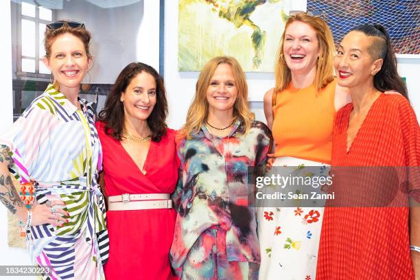 Angela Goding Angela Goding Photos and Premium High Res Pictures - Getty Images