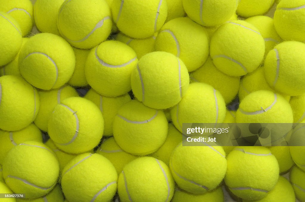 Suelto pelotas de tenis