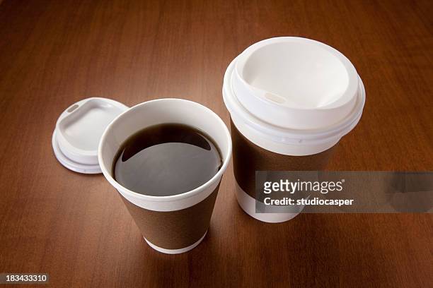 hot coffee - takeaway coffee cup stock pictures, royalty-free photos & images