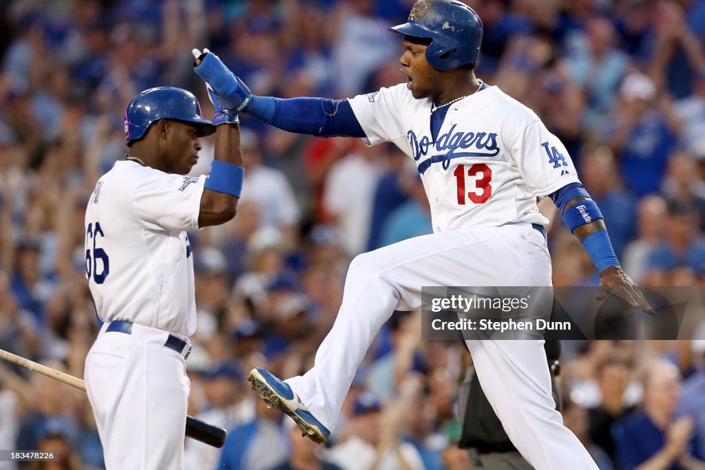 Atlanta Braves v Los Angeles Dodgers - Game Three