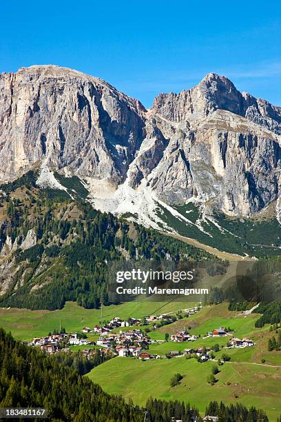 view of the valley and colfosco - colfosco stock-fotos und bilder