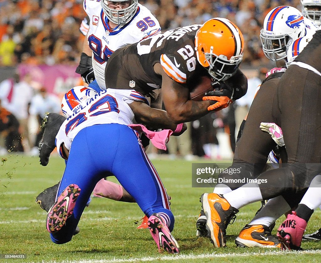 Cleveland Browns v Buffalo Bills 10-3-2013