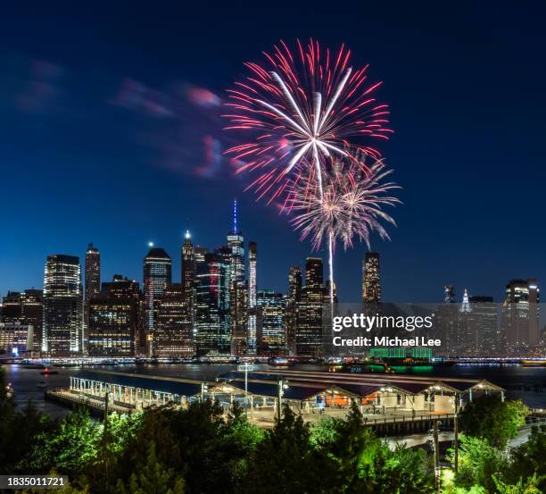 diwali fireworks and lower manhattan skyline - festival pier stock pictures, royalty-free photos & images