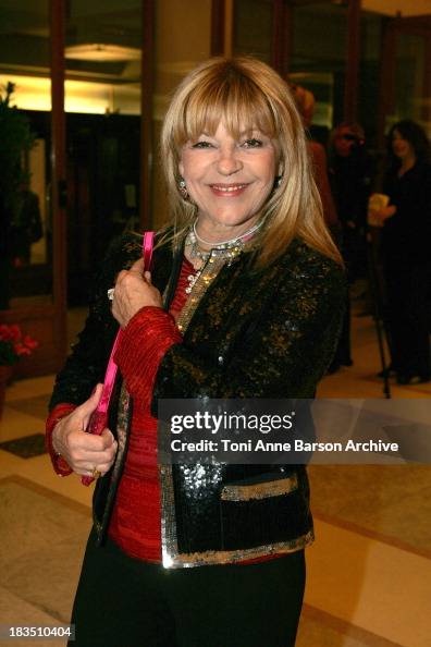 Nicoletta during 12th Gala of Hope of the Paris Comity against Cancer