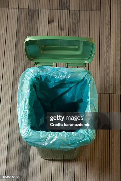 empty green trash can - wastepaper bin stock pictures, royalty-free photos & images