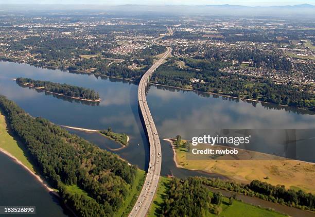 i -205 グレン jackson bridge vetrans 戦争メモリアル freeway オレゴン州ワシントン d .c . - コロンビア川 ストックフォトと画像