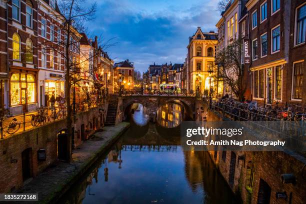 walking around utrecht - utrecht stock-fotos und bilder