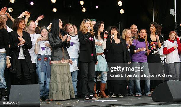 Stephanie Fugain, Jamie Lynn, Lorie, Nolwenn Leroy, Maurane and Michel Fugain